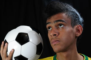 mk体育网址-西甲球队采用焦点匹配系统优化局部空间压迫战术